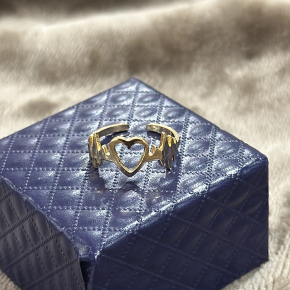 Adjustable Ring - Picture 3 of 6